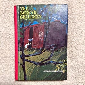 Vintage The Boxcar Children Book by Gertrude Chandler Warner copyright 1977